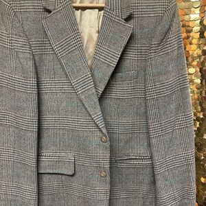 Robert Graham Gray Plaid Blazer